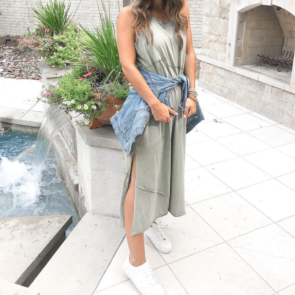 Green tank midi dress // size small